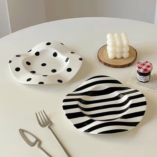 Ceramic dessert plate-Plate black&White wave 8 Inches